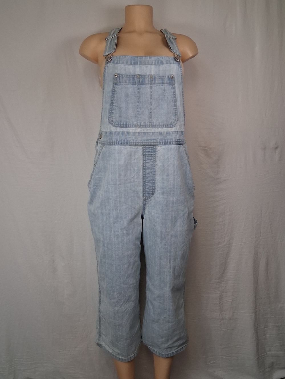 Gloria Vanderbilt Light Blue Denim Overalls Size M